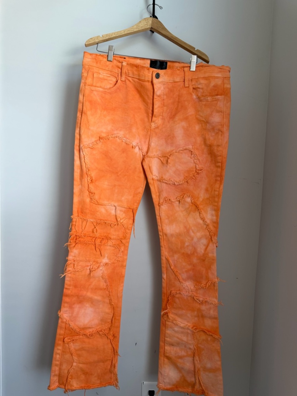 Valabasas Orange Tie Dye Distressed Patchwork Stacked Jeans Size 40 NWOT - Picture 2 of 9